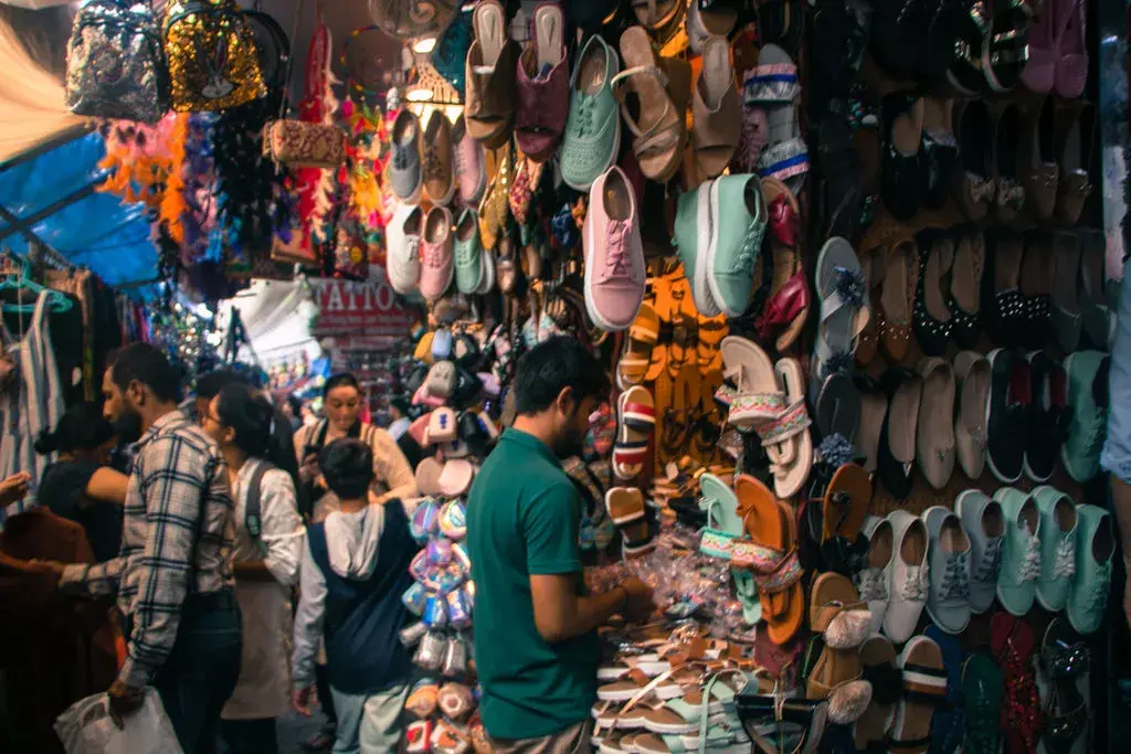 Colaba Causeway